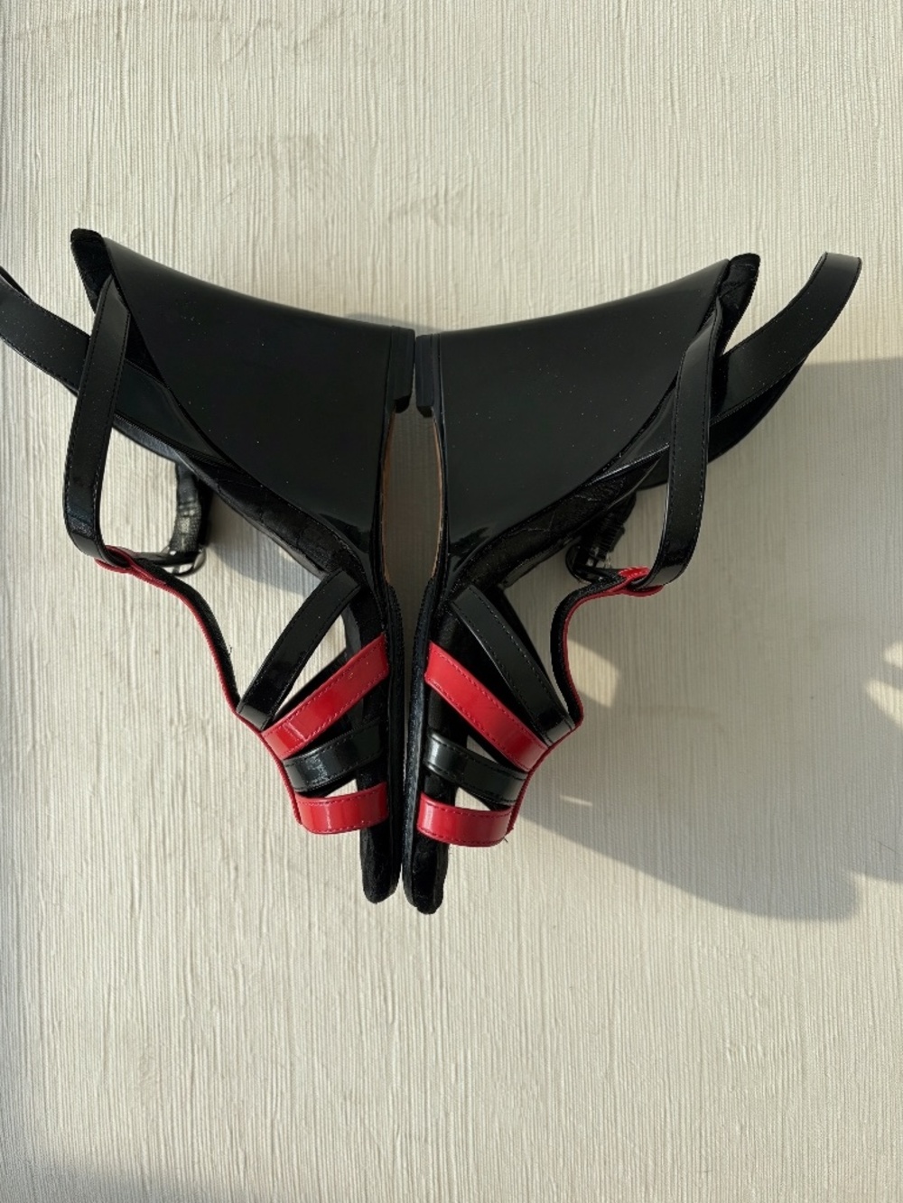 D&G Dolce & Gabbana Y2K Red Black Patent Leather Wedge Sandals US 7.5-8 - Picture 6 of 8